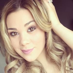 Meet your Posher, Mikayla